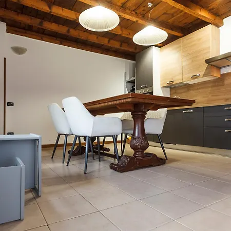 Apartment Con Travi A Vista *