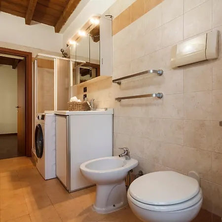 Con Travi A Vista Apartment Bergamo