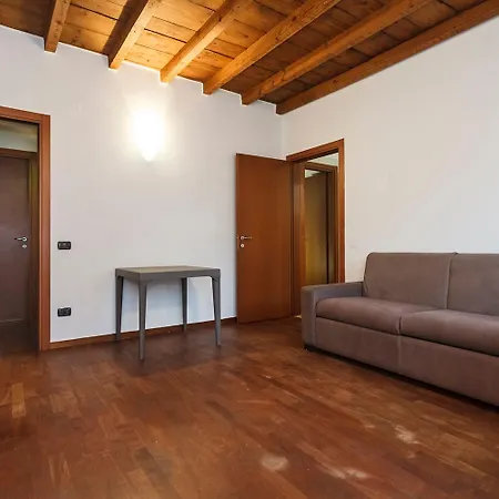 Con Travi A Vista * Bérgamo